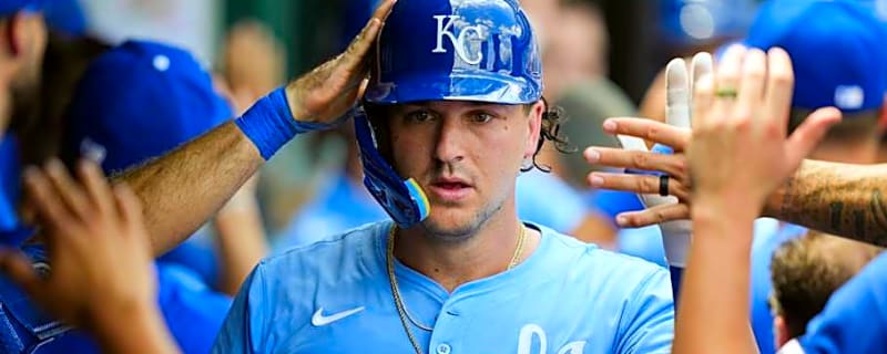 Royals' Vinnie Pasquantino Has Relatable Yankees, Red Sox Admission