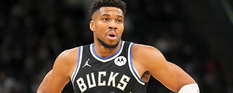 Knicks Preparing Aggressive Offer for Giannis Antetokounmpo