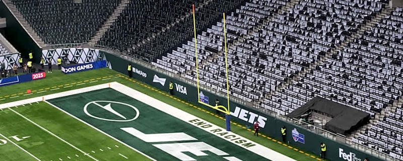 Jets Linked to Super Bowl Champion Quarterback in Trade Speculation