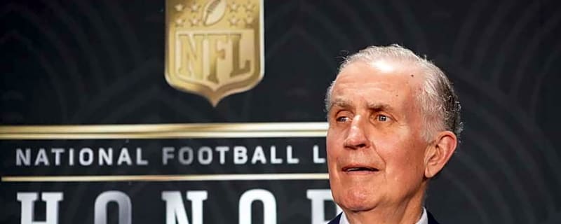 Cardinals Mourn Loss of Former NFL Commissioner