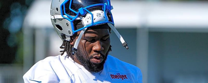 Two Key Detroit Lions Leave Friday Training Camp Practice With Injuries