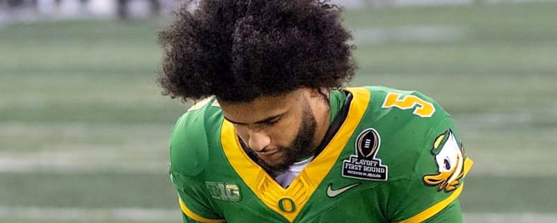 Oregon Ducks Coach Shares Hot Take About Quarterback Dante Moore
