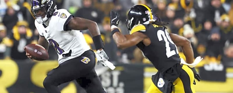 Lamar Jackson Is Running Less Than Ever. That Probably Needs To Change In Certain Scenarios