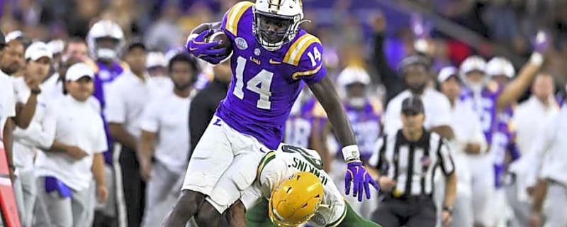 Five-Star LSU Football Tight End, Louisiana Native Turning Heads in Fall Camp