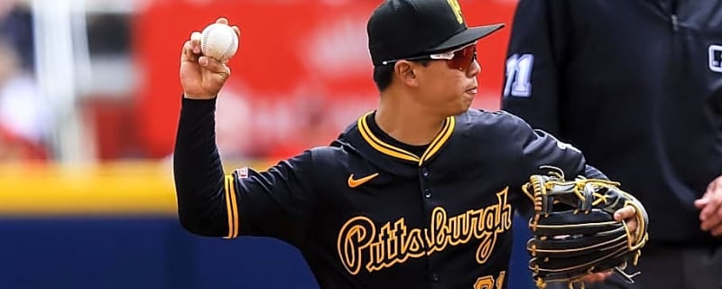 Pirates Place Utility Infielder on Waivers
