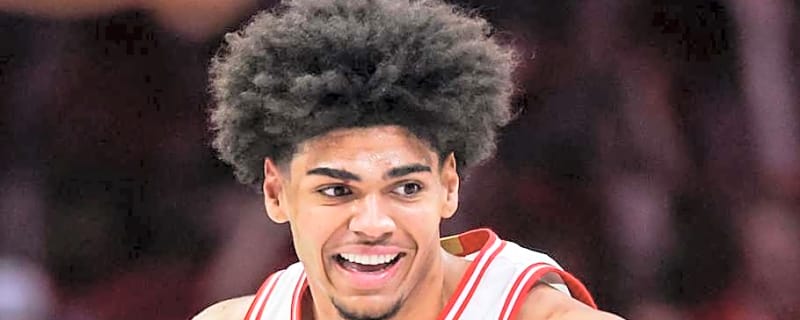 Arizona's Koa Peat Makes Impact in Return From Injury