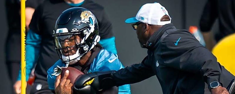 Jaguars&#39; Veterans Will Set Pace of Running Back Room