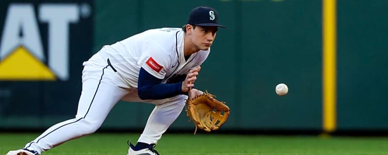 Mariners’ Cole Young Gold Glove Finalist Nod Settles Key 2027 Roster Question