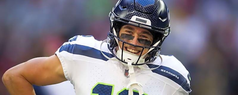 Predicting the Outcome of Jaguars' Jake Bobo Pursuit