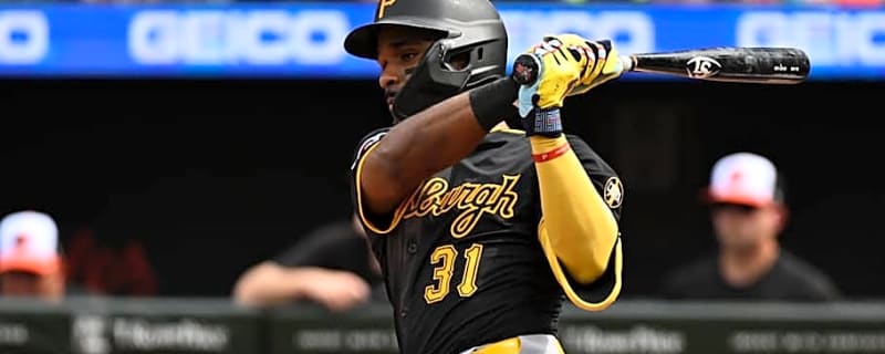 Pirates Designate Infielder for Assignment