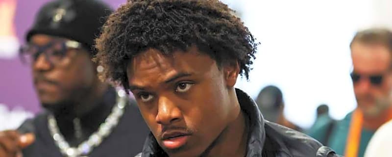 Pressure mounting on Commanders reject as redemption story turns heads