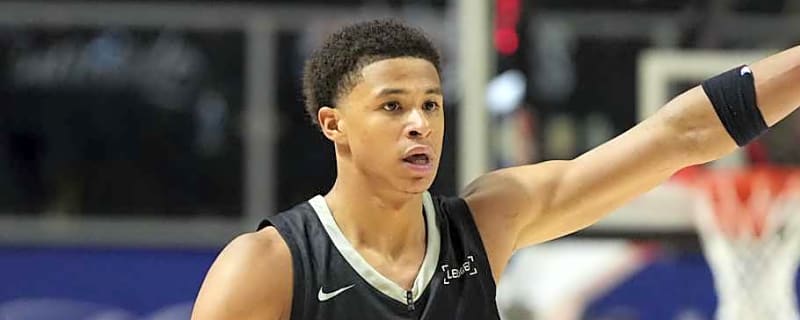 Defense Should Help Spurs’ Rookie Find Opportunity