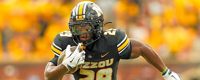 Eli Drinkwitz provides injury updates on Ahmad Hardy, more 