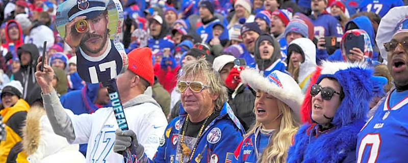 Bills set to make Hallmark Channel debut Saturday night in &#39;Holiday Touchdown&#39;