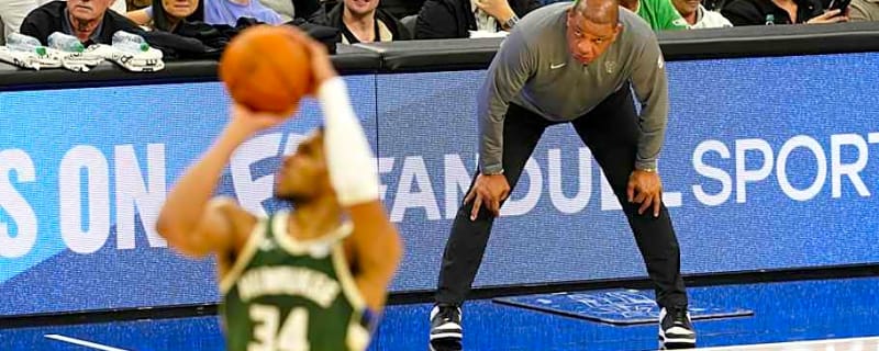 Bucks mired in mediocrity even with Giannis back