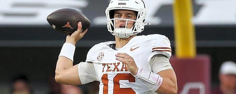 Texas QB Arch Manning Impresses Fans at the Manning Passing Academy