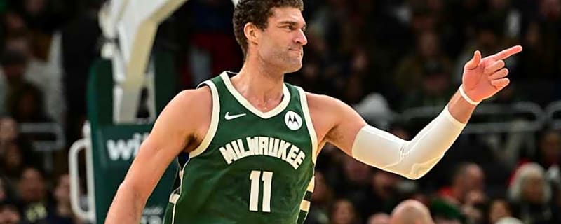Bucks Get New Update on Brook Lopez Future