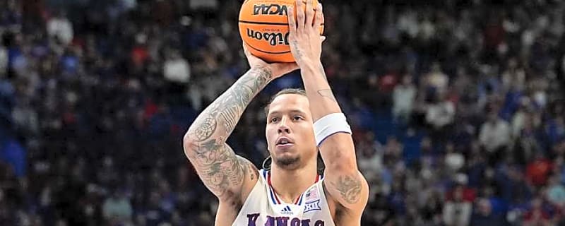 One Kansas Basketball Player Showing off a Sneaky Strength Early On