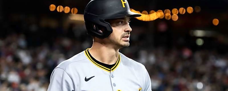 Sought-after slugger includes New York Mets in no-trade clause