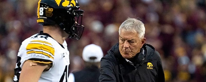 Social Media Reacts to Iowa's Upset Loss at Minnesota