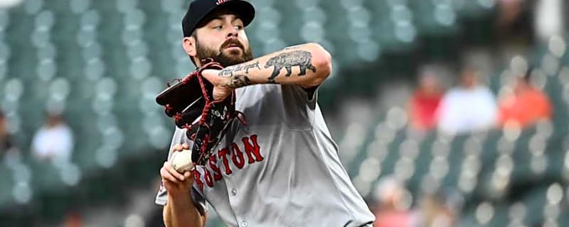 MLB's Top Free Agent Called 'Inevitable' to Sign With Padres
