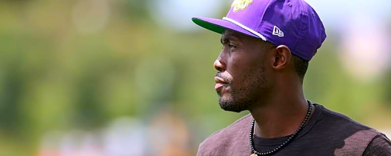 Insider Says Kwesi Adofo-Mensah Was 'Never Truly Accepted' by Vikings