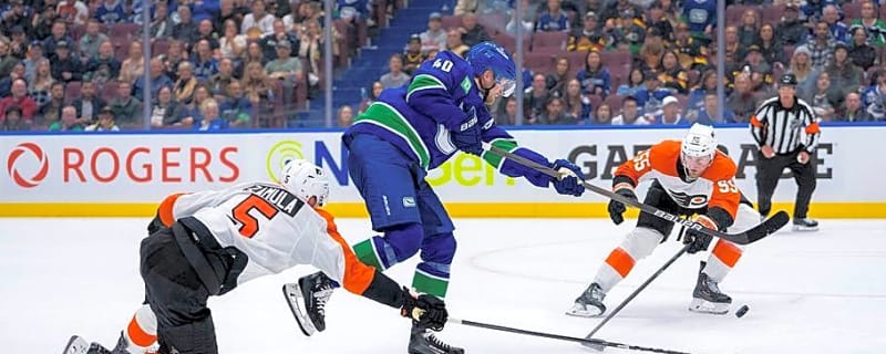 Why the Elias Pettersson fantasy keeps pulling Flyers fans back to a No. 1 center trade