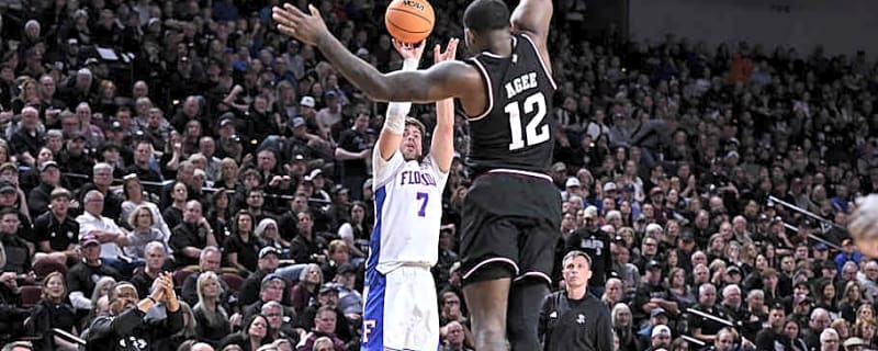Texas A&M Blown Out by Florida in Blackout Game