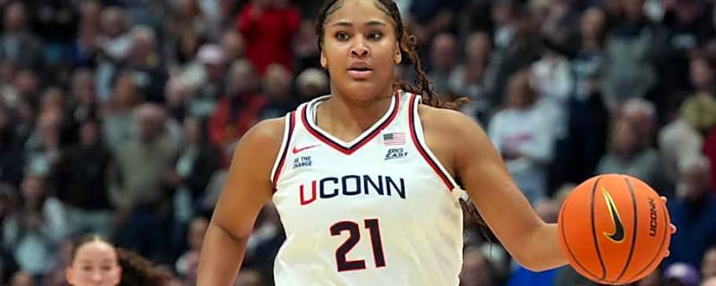 UConn Dominates Georgetown in Road Victory
