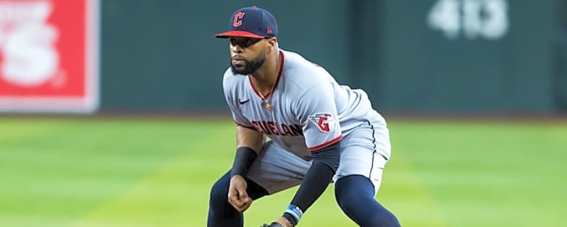 3 MLB Teams That Could Benefit From Adding Veteran First Baseman Like Carlos Santana