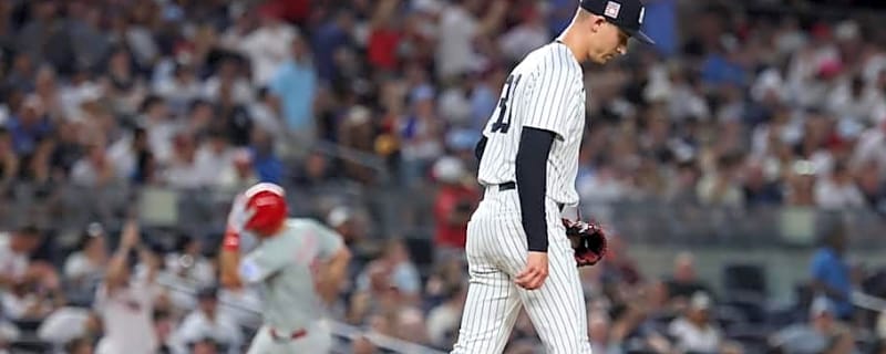 Yankees Reliever Delivers Harsh Assessment of Himself