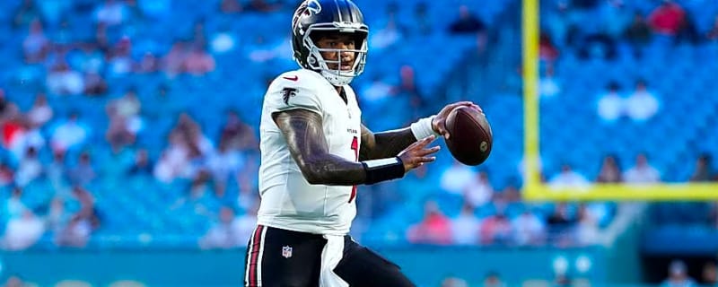 Why the Falcons Kept Four Quarterbacks on Their 53-Man Roster