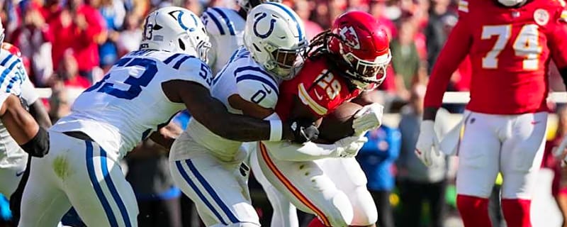 How Kareem Hunt Earned League-Wide Recognition for Sunday’s Effort