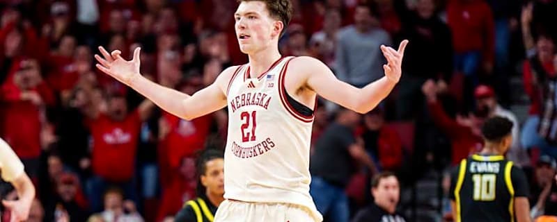 Oregon's Altman on 90-55 Loss to No. 8 Nebraska: 'We Got Our Ass Kicked'