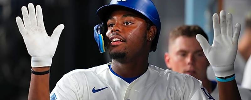 Top Prospect Josue De Paula Could Still Play a Role for the Dodgers in 2026
