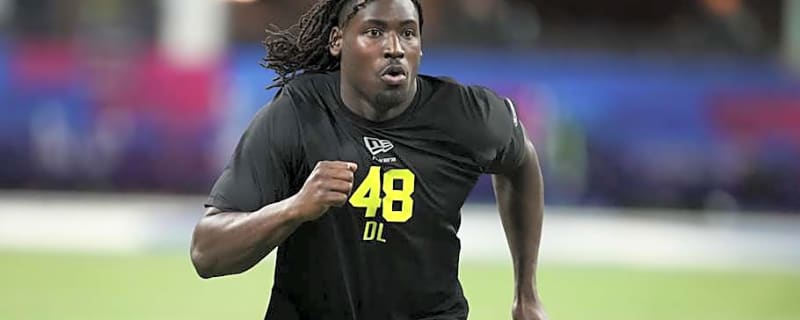 Malachi Lawrence Falls Short of What Dennis Allen Needs for Bears' Defense
