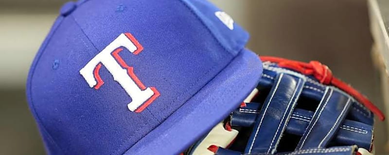 Rangers&#39; Free Agent Outfielder Could Solve Problem for Rays This Offseason