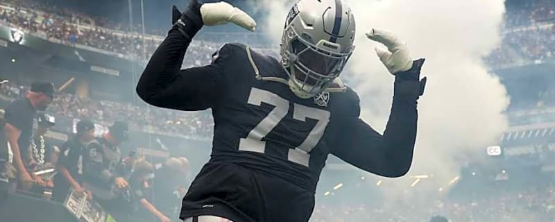 Browns Sign OT Off Patriots&#39; Practice Squad