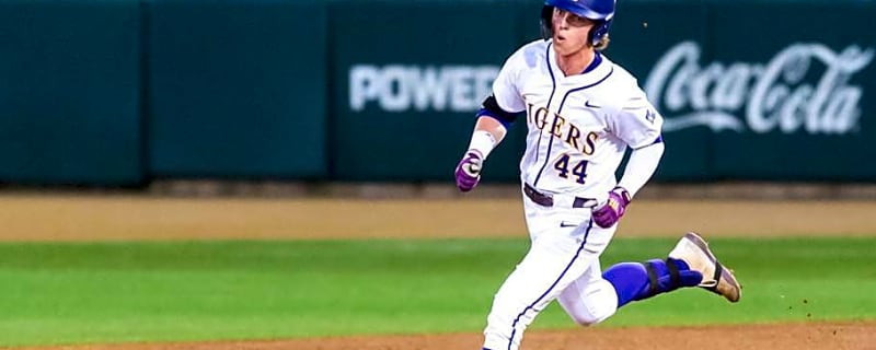 Texas Baseball Lands Talented SEC Outfielder From Transfer Portal