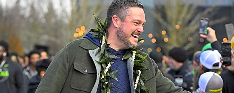 Oregon&#39;s Dan Lanning Shares What He’s Grateful For and Favorite Thanksgiving Dish