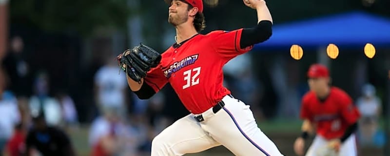 Recent Projection Shows Two Marlins Pitching Prospects Set to Make MLB Debuts