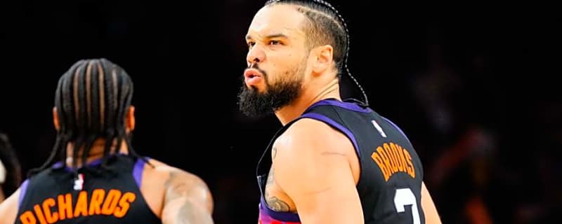 Preview: Suns Face Hawks in Sunday Night Clash