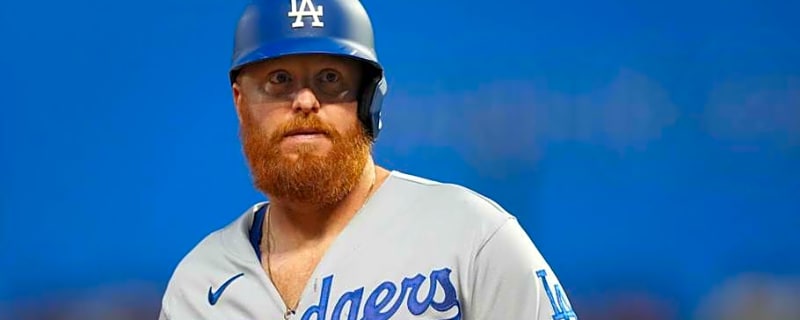 Justin Turner Reacts to Death of Dodgers All-Star, World Series Champion