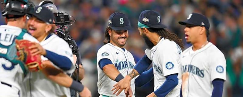 Mariners' $72 Million Slugger Projected To Bolt For Deal With NL Club