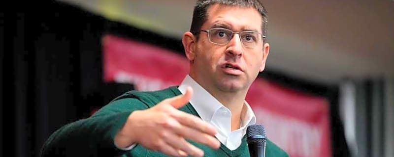 Three Players Reds Should Target After Missing Out on Kyle Schwarber