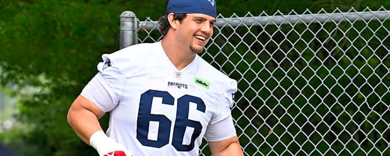 Patriots Rookies Take Part in Community Day