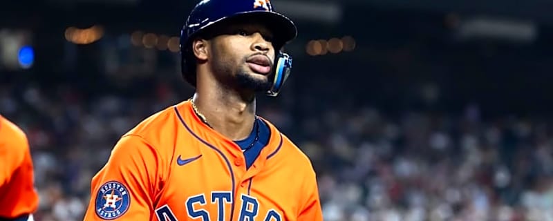 Astros’ No. 1 Prospect Emerging as Dark Horse for Opening Day