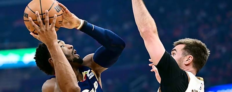 Cavaliers dejected in locker room after disappointing loss to Warriors