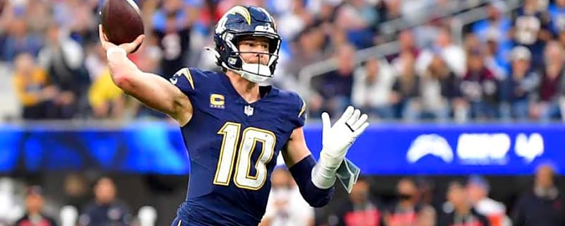 Instant analysis after Chargers squander huge chance vs. Texans