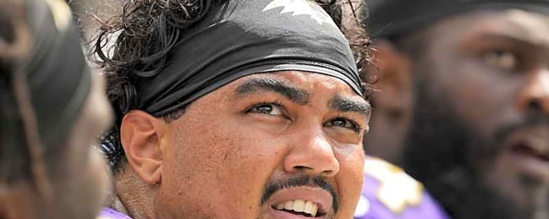 Titans Re-Sign Two Exclusive Rights Free Agents